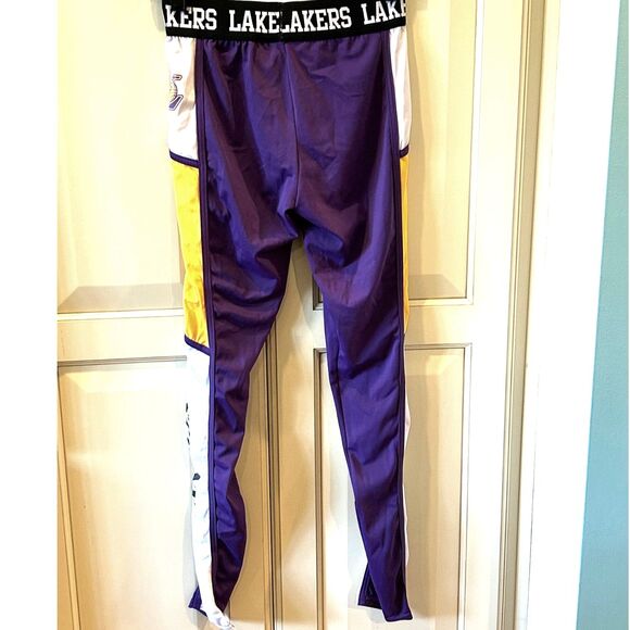 NBA Los Angeles Lakers Leggings - Size Small - EUC - Picture 3 of 5